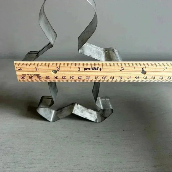 Vintage Large Cookie Cutter Gingerbread Man 7.5 inch Christmas Holiday Baking - Picture 4 of 5